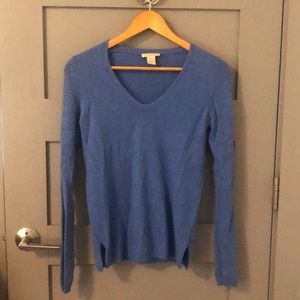 White & Warren V-Neck Cashmere Sweater